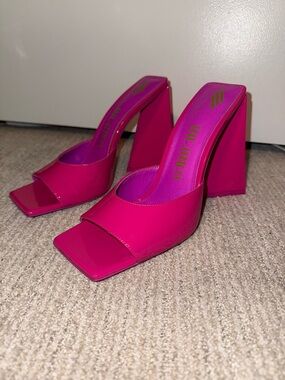 The Attico Hot Pink Square-Toe Block Heel Slide
